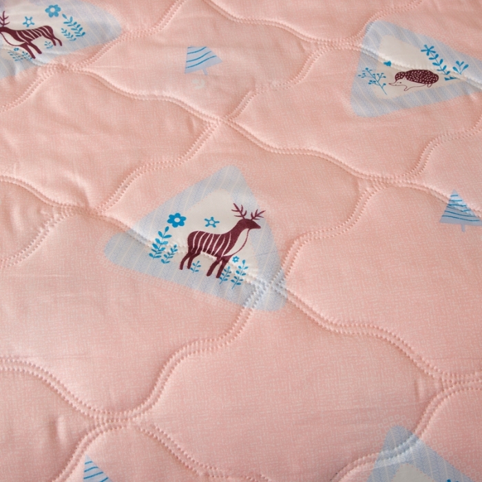 91家纺网 家纺一手货源 找家纺 爱派 2022新款磨毛印花夏凉被夏被空调被 一鹿有你