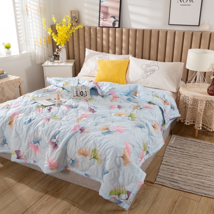 91家纺网 家纺一手货源 找家纺 爱派 2022新款亲肤棉印花夏被空调被 蓝杏叶