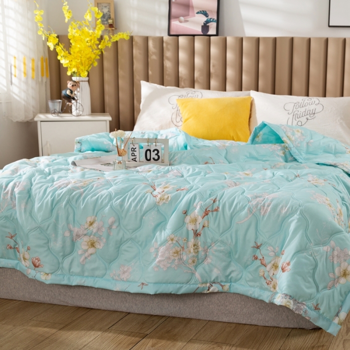 91家纺网 家纺一手货源 找家纺 爱派 2022新款亲肤棉印花夏被空调被 梨花