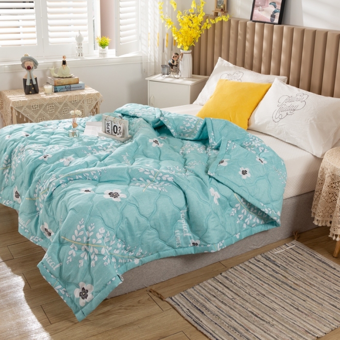 91家纺网 家纺一手货源 找家纺 爱派 2022新款亲肤棉印花夏被空调被 叶落知秋