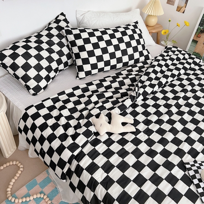 91家纺网 家纺一手货源 找家纺 （总)星期八 2022新款棋盘格针织棉夏被