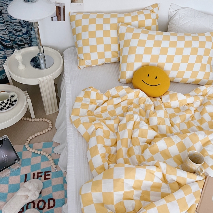 91家纺网 家纺一手货源 找家纺 星期八 2022新款棋盘格针织棉夏被 黄格