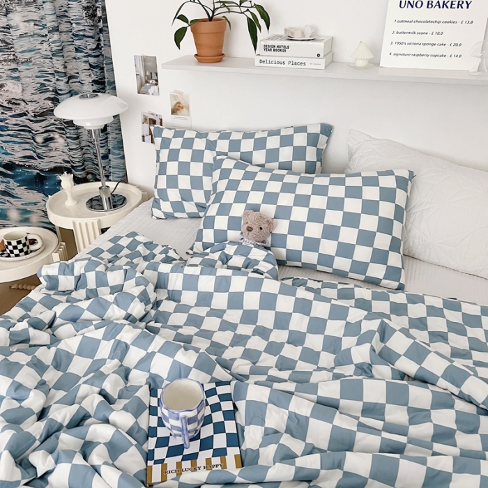 91家纺网 家纺一手货源 找家纺 星期八 2022新款棋盘格针织棉夏被 蓝格