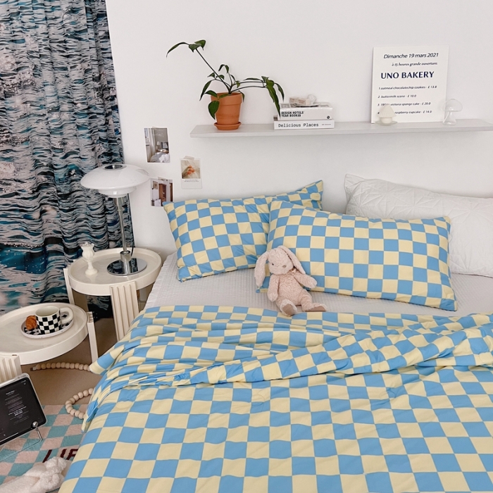 91家纺网 家纺一手货源 找家纺 星期八 2022新款棋盘格针织棉夏被 蓝黄格