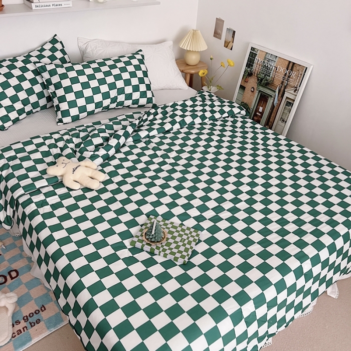 91家纺网 家纺一手货源 找家纺 星期八 2022新款棋盘格针织棉夏被 绿格