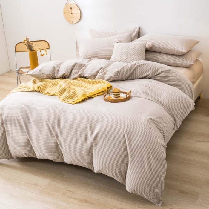 91家纺网 家纺一手货源 找家纺 柠萌家居 2022年新款无印良品全棉色织水洗棉四件套 米细条