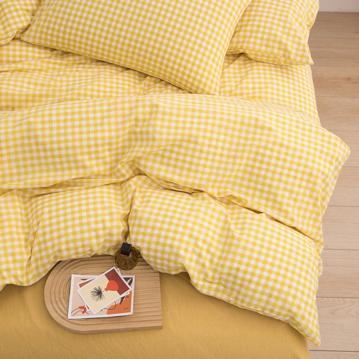 91家纺网 家纺一手货源 找家纺 柠萌家居 2022新款无印良品全棉色织水洗棉单被套 姜黄小格