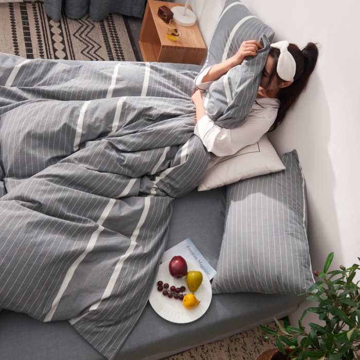 91家纺网 家纺一手货源 找家纺 柠萌家居 2022新款无印良品全棉色织水洗棉单被套 宽双线-冷灰