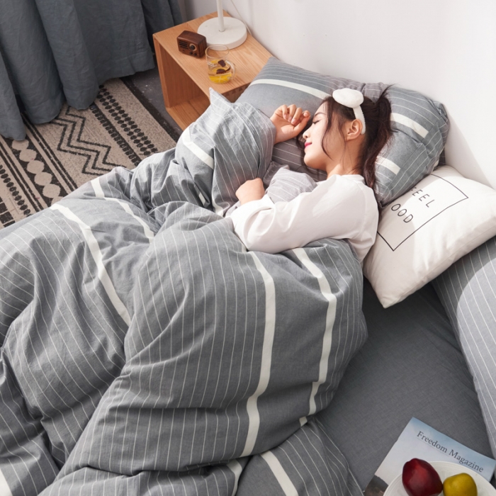 91家纺网 家纺一手货源 找家纺 柠萌家居 2022新款无印良品全棉色织水洗棉单被套 宽双线-冷灰