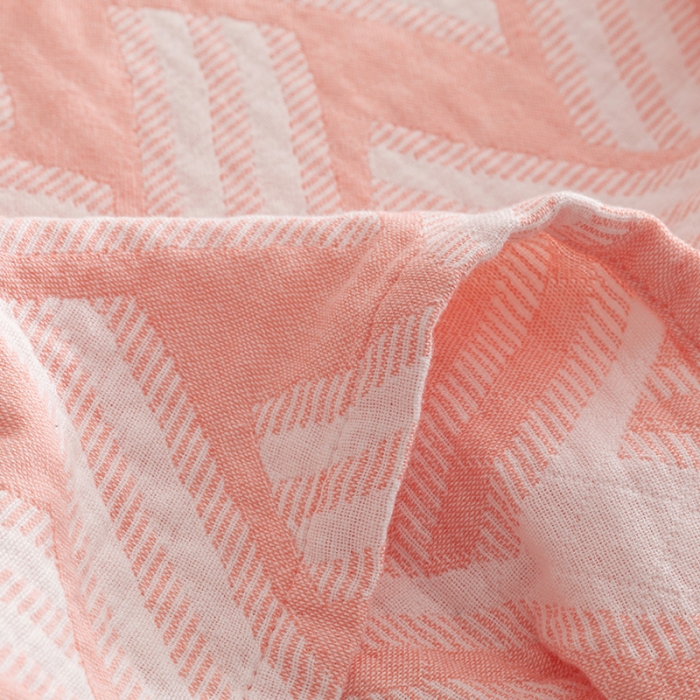 91家纺网 家纺一手货源 找家纺 朴尔2022新品塞尚风格全棉水洗棉三层纱布毛巾被 格里尼-粉