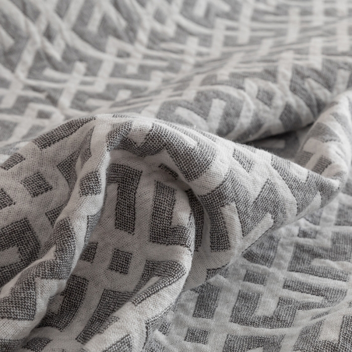 91家纺网 家纺一手货源 找家纺 朴尔2022新品塞尚风格全棉水洗棉三层纱布毛巾被 格林-灰