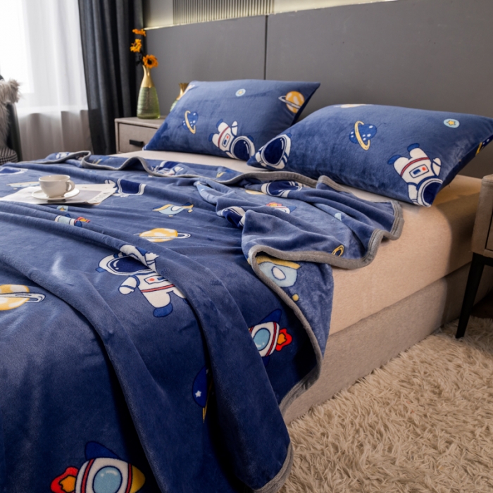 91家纺网 家纺一手货源 找家纺 慕尚 2025新款雪貂绒四季毛毯 太空人