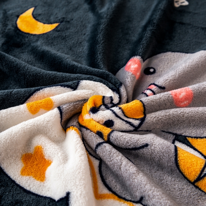 91家纺网 家纺一手货源 找家纺 慕尚 2025新款雪貂绒四季毛毯 小恐龙