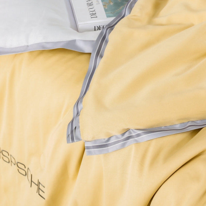 91家纺网 家纺一手货源 找家纺 梦镜 2025新款莱卡天丝刺绣夏凉被 浅灰+奶黄