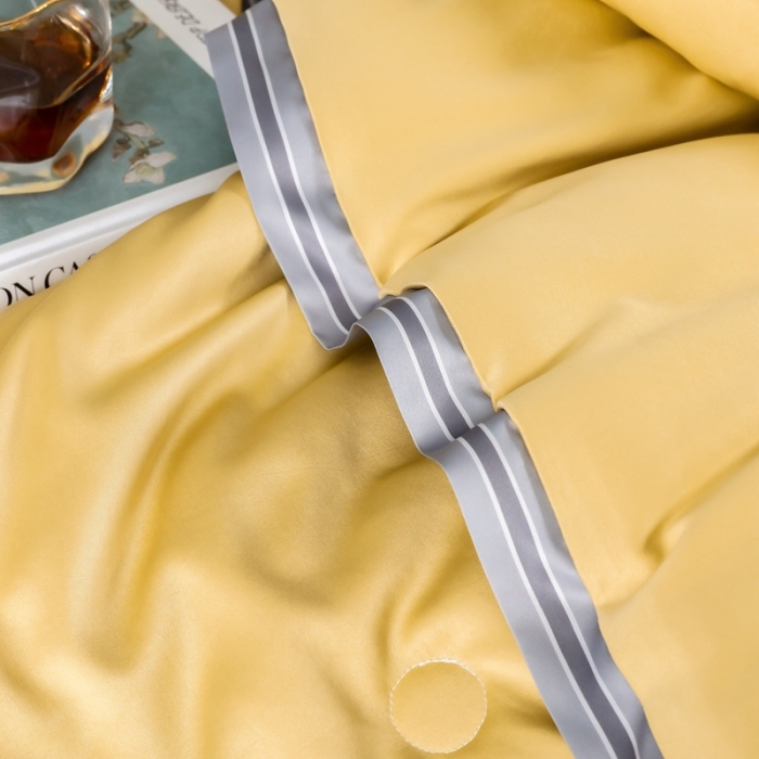 91家纺网 家纺一手货源 找家纺 梦镜 2025新款莱卡天丝刺绣夏凉被 浅灰+奶黄