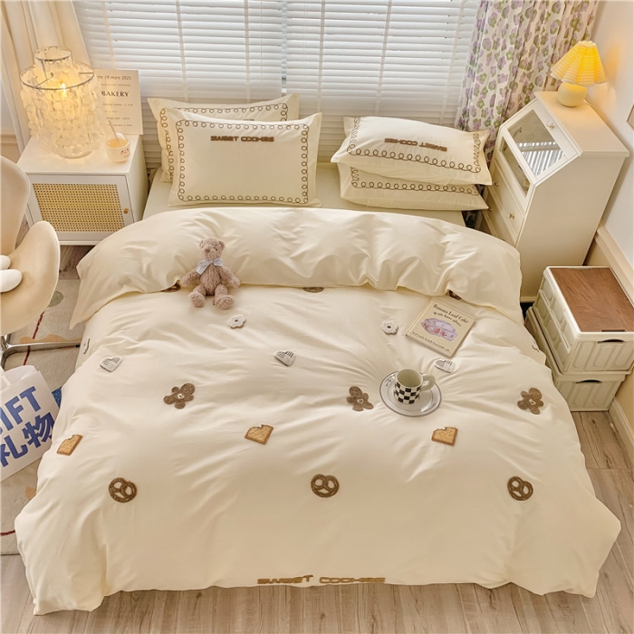 91家纺网 家纺一手货源 找家纺 蜜柚 2024款全棉曲奇毛巾绣系列四件套 曲奇饼干-奶油白