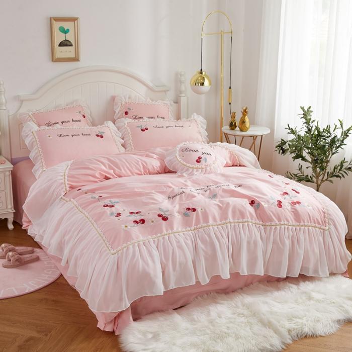 91家纺网 家纺一手货源 找家纺 亲亲公主 新款全棉蕾丝公主风四件套绣花四件套