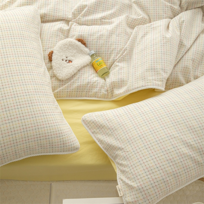 91家纺网 家纺一手货源 找家纺 玛奇朵2022色织提花水洗棉四件套-彩格系列 棚拍图 彩格 黄