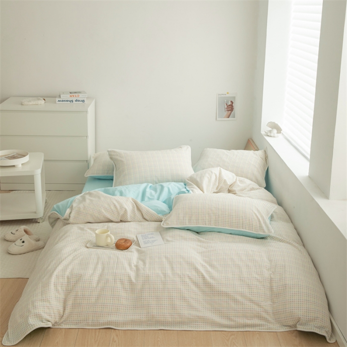 91家纺网 家纺一手货源 找家纺 玛奇朵2022色织提花水洗棉四件套-彩格系列 棚拍图 彩格 蓝