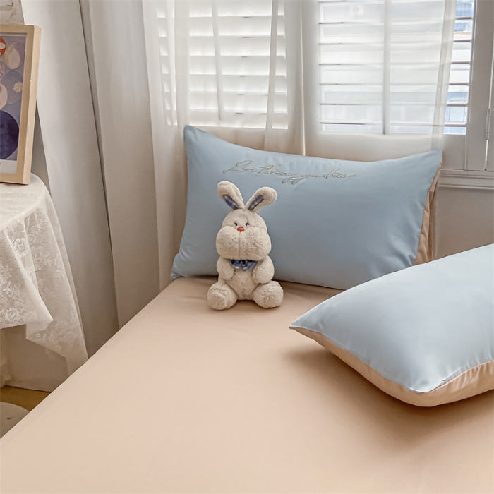 91家纺网 家纺一手货源 找家纺 眠帛 2022新款柔丝棉绣花四件套 繁花天空蓝