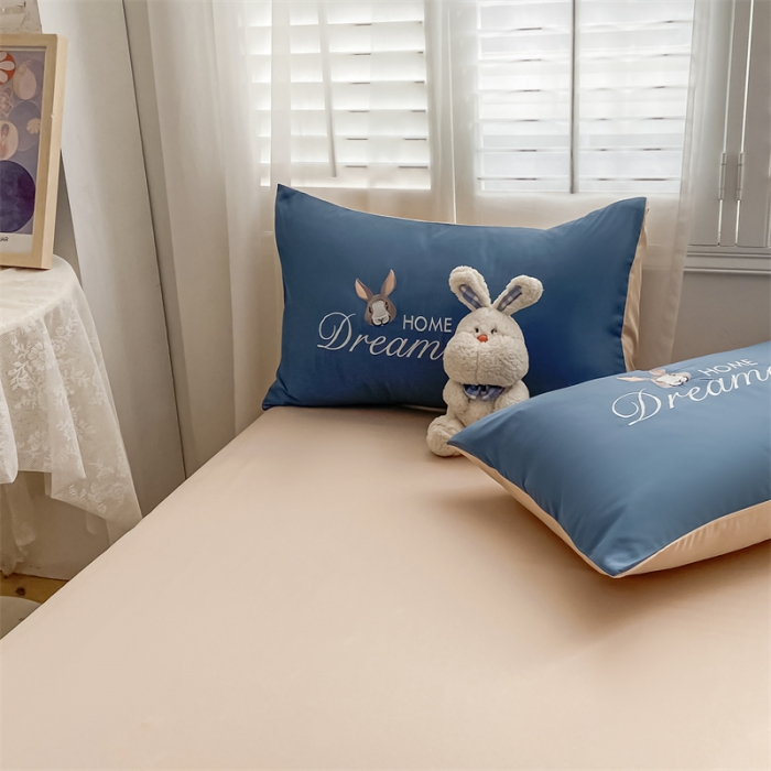 91家纺网 家纺一手货源 找家纺 眠帛 2022新款柔丝棉绣花四件套 伊洛宾利兰