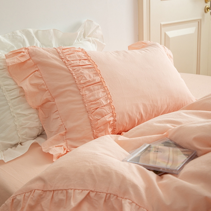 91家纺网 家纺一手货源 找家纺 玛奇朵 新款40s全棉水洗棉花边四件套-恬蜜系列 棚拍图 恬蜜-粉