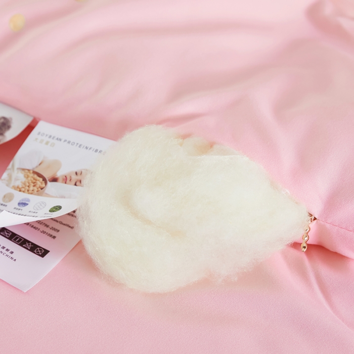 91家纺网 家纺一手货源 找家纺 丽卡家纺 2023新款大豆被春秋被-相亲相爱 相亲相爱大豆春秋被-粉