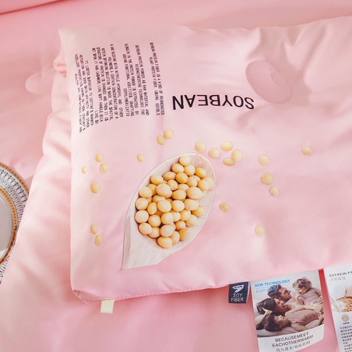 91家纺网 家纺一手货源 找家纺 丽卡家纺 2023新款大豆被春秋被-相亲相爱 相亲相爱大豆春秋被-粉