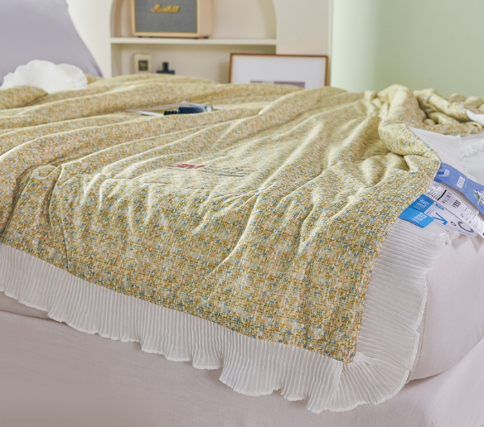 91家纺网 家纺一手货源 找家纺 丽卡家纺 2023新款凉感丝小香风大豆夏被 小香风-元气黄