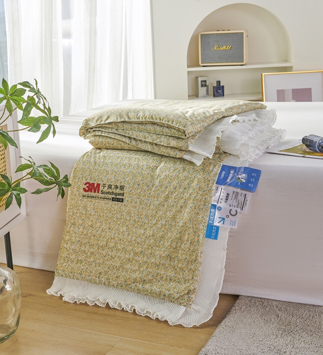 91家纺网 家纺一手货源 找家纺 丽卡家纺 2023新款凉感丝小香风大豆夏被 小香风-元气黄