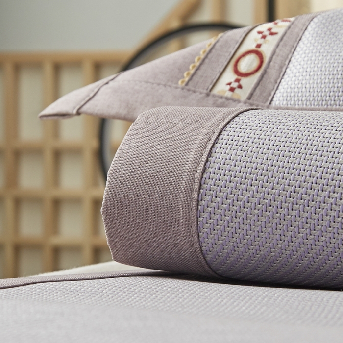 91家纺网 家纺一手货源 找家纺 席佬大 2025新款欧式冰藤绣花席 里威-紫