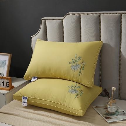 91家纺网 家纺一手货源 找家纺 （总）皇冠之家 2023新款亲肤磨毛绣花艾草枕