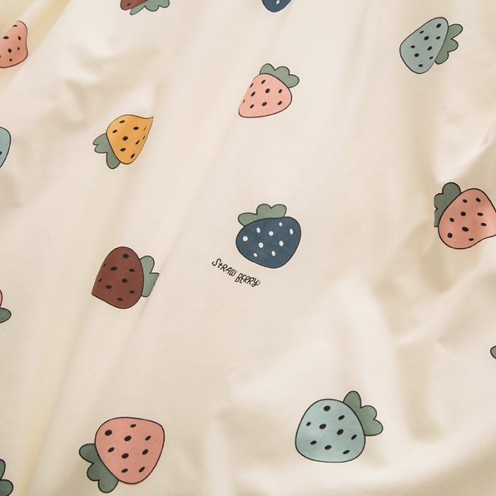 91家纺网 家纺一手货源 找家纺 良佐生活2022新款定制60支卡通儿童被套 草莓小町