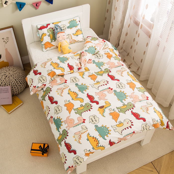 91家纺网 家纺一手货源 找家纺 良佐生活2022新款定制60支卡通儿童被套 恐龙派对