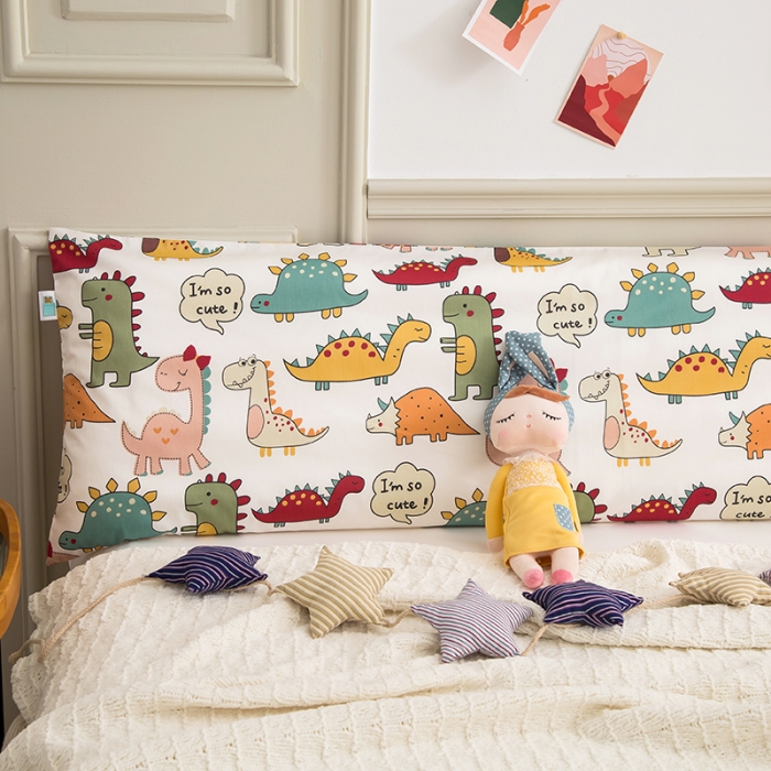 91家纺网 家纺一手货源 找家纺 良佐生活 2022新款A类60支全棉贡缎长枕套恐龙派对