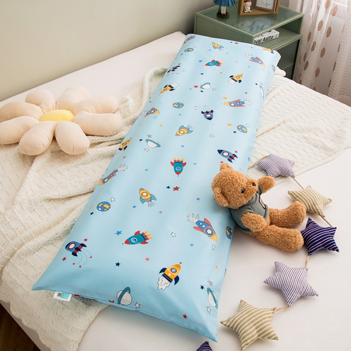 91家纺网 家纺一手货源 找家纺 良佐生活 2022新款A类60支全棉贡缎长枕套火箭