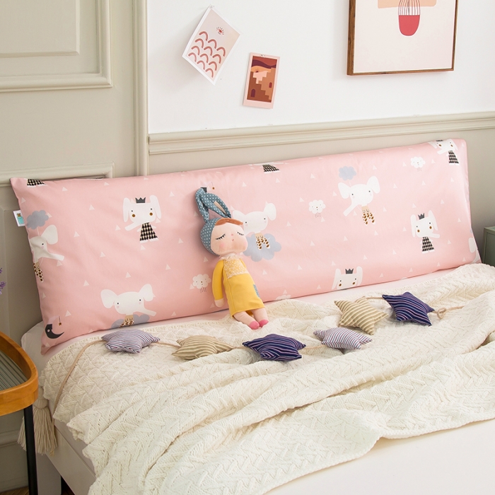 91家纺网 家纺一手货源 找家纺 良佐生活 2022新款A类60支全棉贡缎长枕套粉象安安