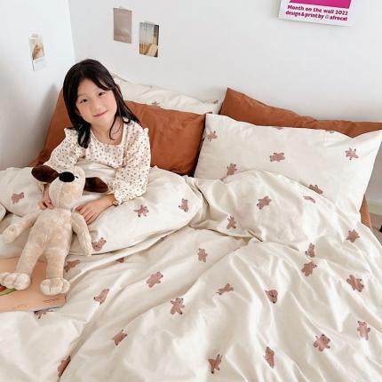 91家纺网 家纺一手货源 找家纺 艾沁家纺 2022新款13372纯棉碎花四件套-小熊 咖