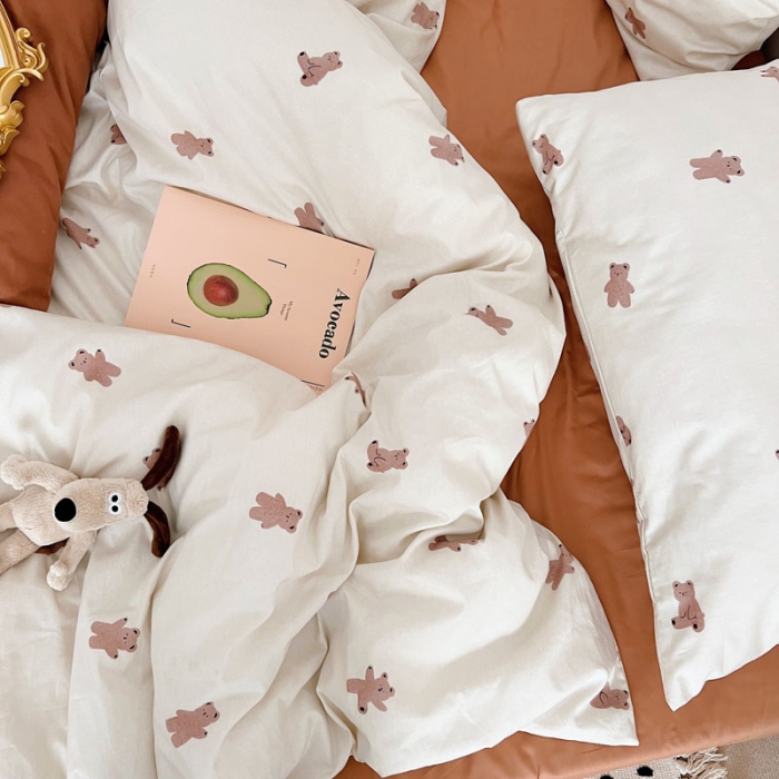 91家纺网 家纺一手货源 找家纺 （总）艾沁家纺 2022新款13372纯棉碎花四件套-小熊