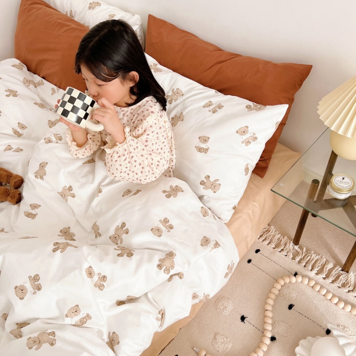 91家纺网 家纺一手货源 找家纺 艾沁家纺 2022新款13372纯棉碎花四件套-小熊 驼