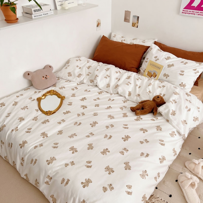 91家纺网 家纺一手货源 找家纺 艾沁家纺 2022新款13372纯棉碎花四件套-小熊 驼