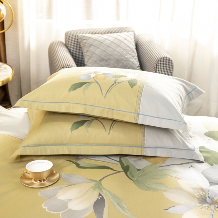 91家纺网 家纺一手货源 找家纺 雲归梦 2022新款全棉大版四件套 花卉花型 夏薇尔黄