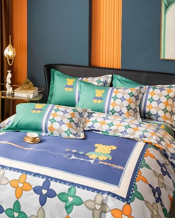 91家纺网 家纺一手货源 找家纺 雲归梦 2022新款全棉大版四件套 格子花型 绅士熊-绿