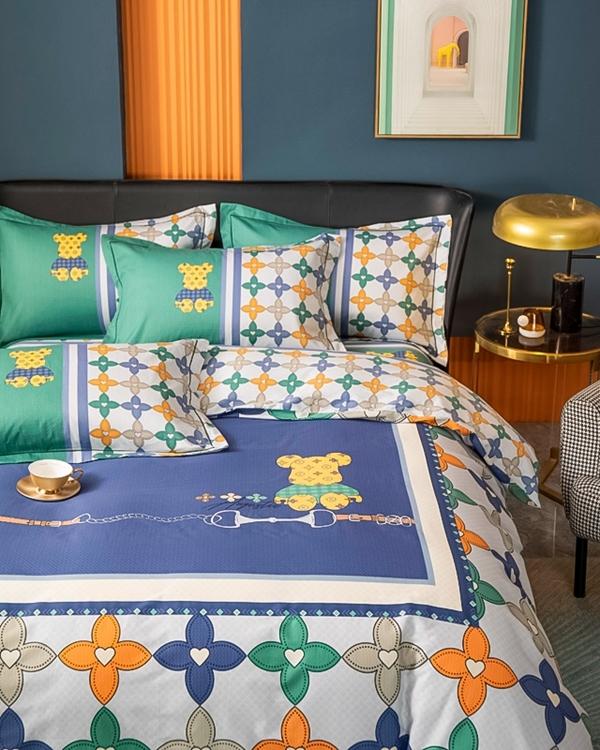 91家纺网 家纺一手货源 找家纺 雲归梦 2022新款全棉大版四件套 格子花型 绅士熊-绿