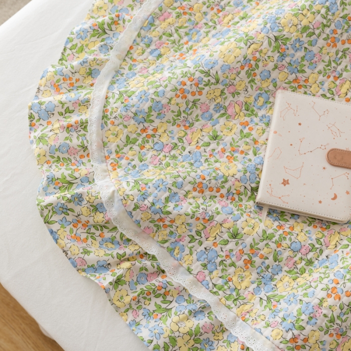 91家纺网 家纺一手货源 找家纺 总淑女公社家纺 2022新款纯棉13372韩版镂空小花边床盖