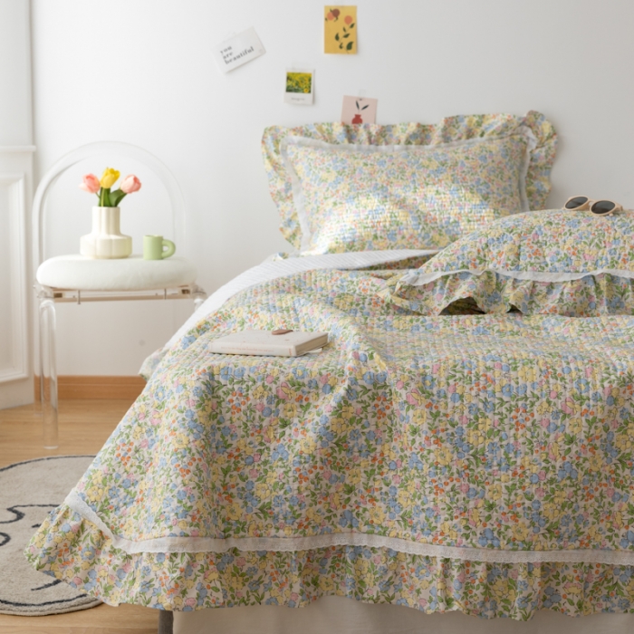 91家纺网 家纺一手货源 找家纺 总淑女公社家纺 2022新款纯棉13372韩版镂空小花边床盖