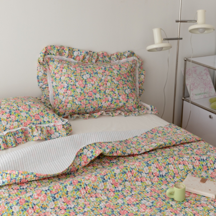 91家纺网 家纺一手货源 找家纺 淑女公社家纺 2022新款纯棉13372韩版镂空小花边床盖 百花争妍