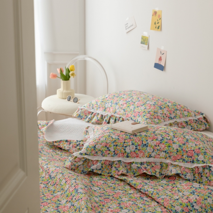 91家纺网 家纺一手货源 找家纺 淑女公社家纺 2022新款纯棉13372韩版镂空小花边床盖 百花争妍