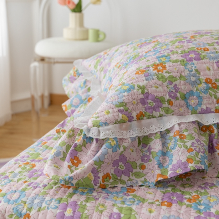 91家纺网 家纺一手货源 找家纺 淑女公社家纺 2022新款纯棉13372韩版镂空小花边床盖 姹紫嫣红