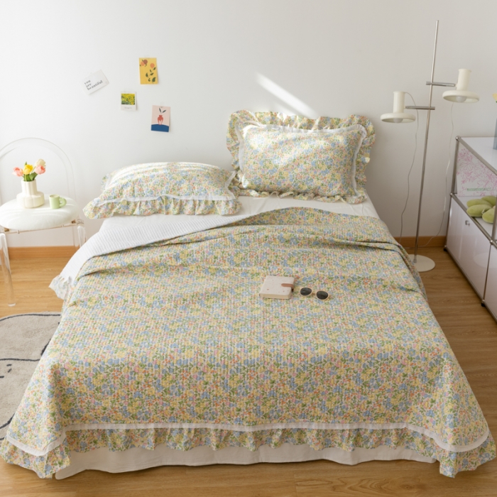 91家纺网 家纺一手货源 找家纺 淑女公社家纺 2022新款纯棉13372韩版镂空小花边床盖 春色满园